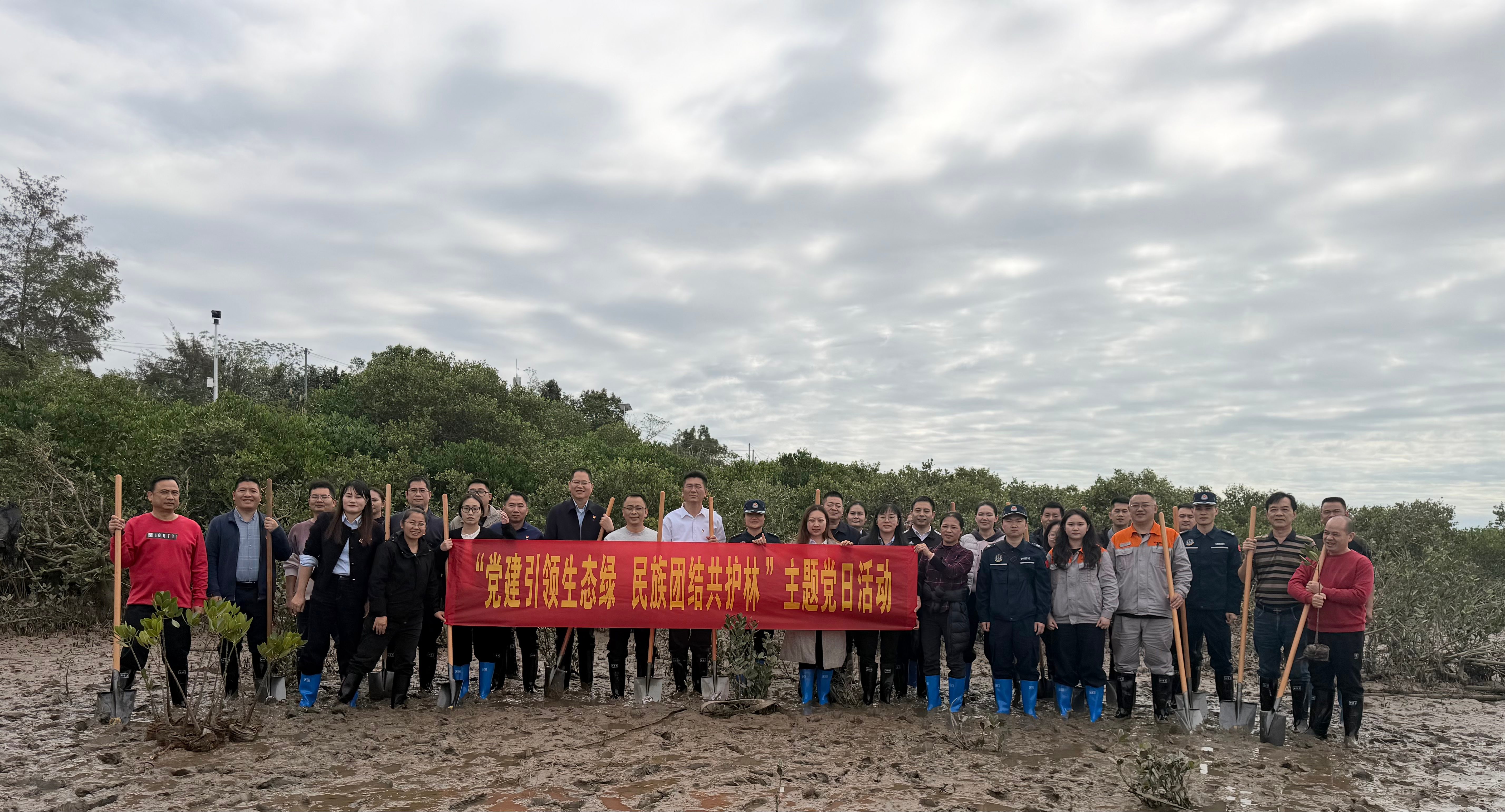 綠色盛隆“森”呼吸 人與自然“林”距離 ——記盛隆公司黨委植樹節(jié)主題黨日活動(dòng)